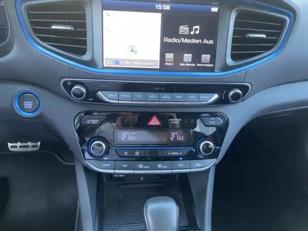 HYUNDAI IONIQ (10/15)