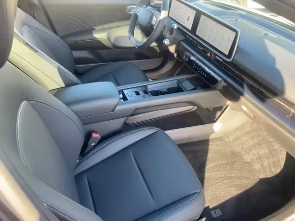 HYUNDAI IONIQ 6 (11/15)