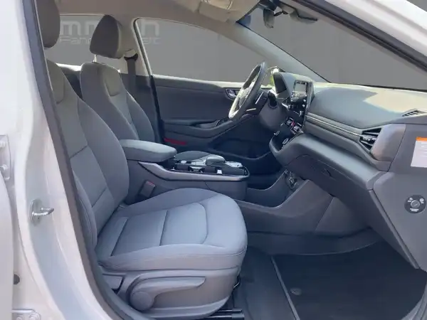 HYUNDAI IONIQ (11/14)