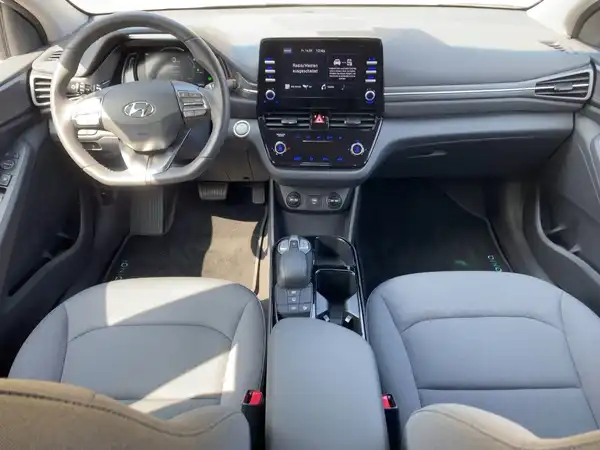 HYUNDAI IONIQ (8/14)