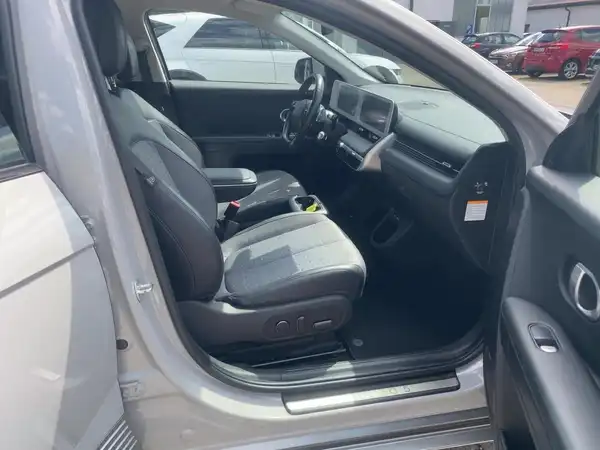 HYUNDAI IONIQ 5 (11/15)