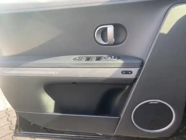 HYUNDAI IONIQ 5 UNIQ (14/15)