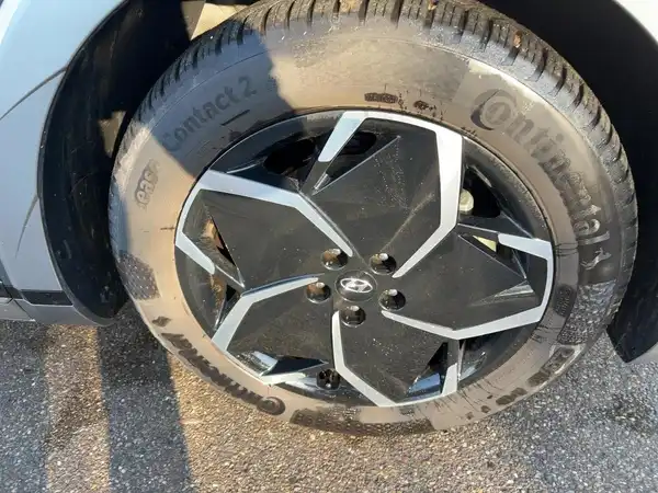 HYUNDAI IONIQ 5 UNIQ (7/15)