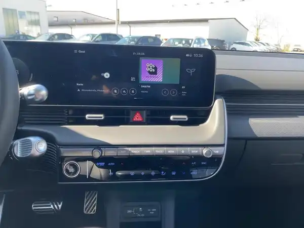 HYUNDAI IONIQ 5 UNIQ (10/15)