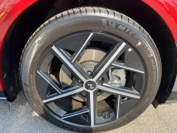 HYUNDAI IONIQ 5 N (7/14)