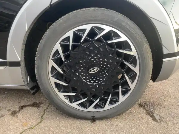 HYUNDAI IONIQ 5 UNIQ (7/15)