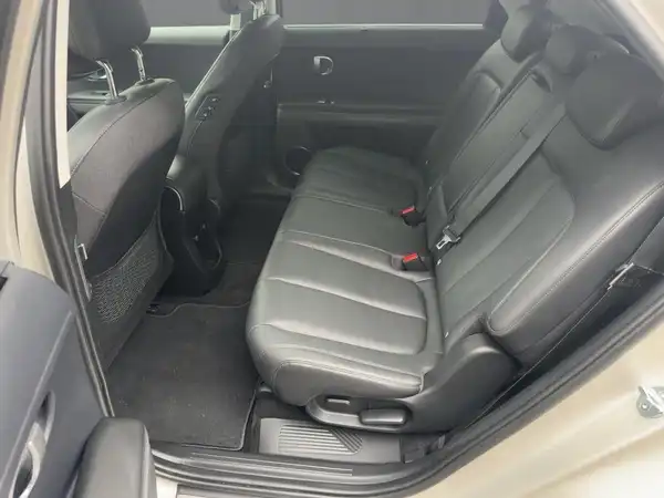 HYUNDAI IONIQ 5 UNIQ (12/15)