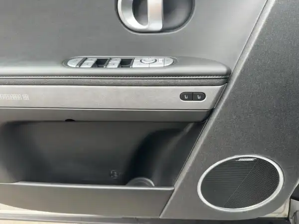HYUNDAI IONIQ 5 UNIQ (14/15)