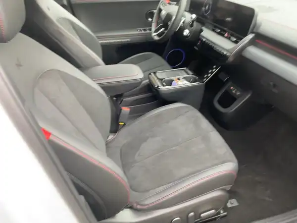 HYUNDAI IONIQ 5 N (11/14)
