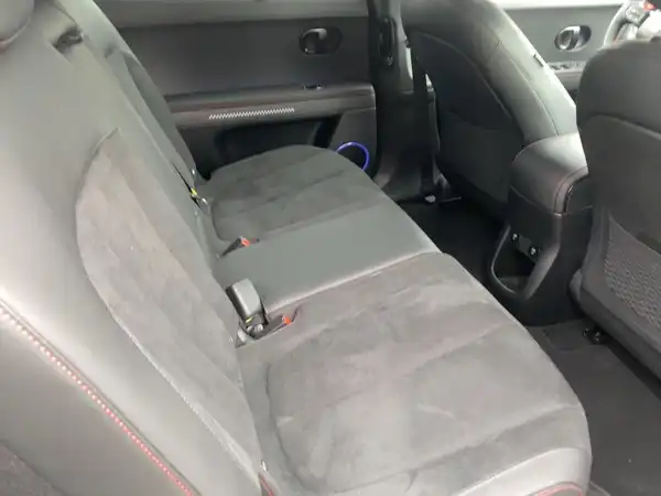 HYUNDAI IONIQ 5 N (12/14)