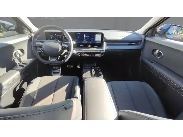 HYUNDAI IONIQ 5 CENTRIQ (8/14)