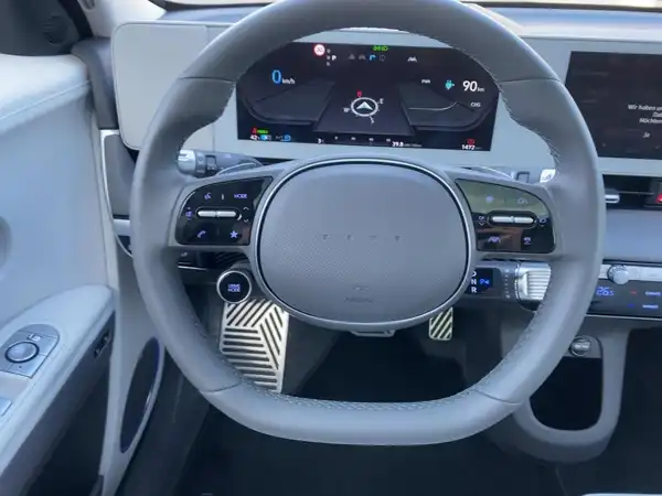 HYUNDAI IONIQ 5 UNIQ (9/15)