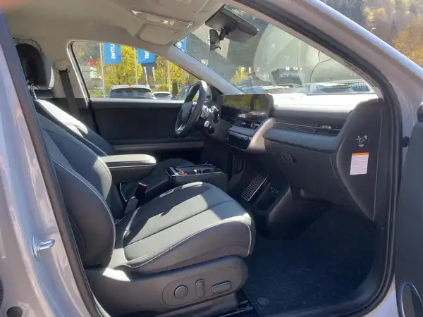 HYUNDAI IONIQ 5 UNIQ (11/15)