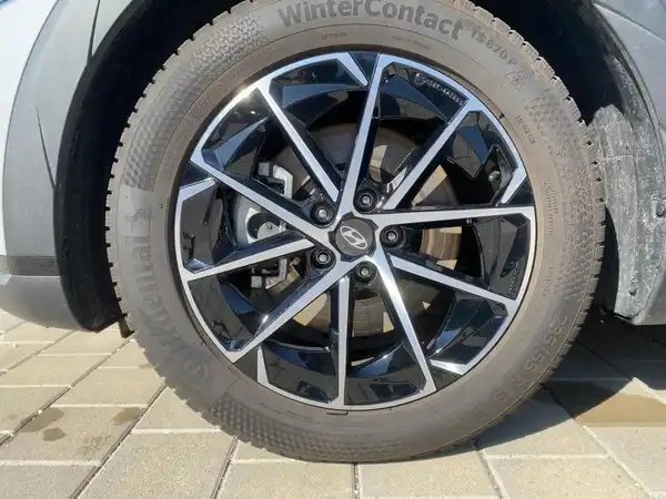 HYUNDAI IONIQ 5 UNIQ (7/15)