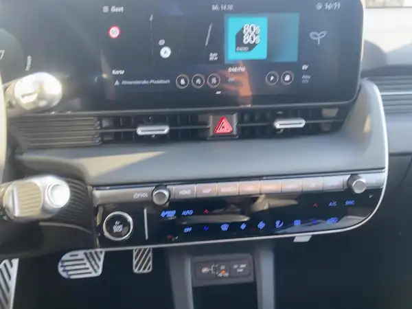 HYUNDAI IONIQ 5 CENTRIQ (10/15)