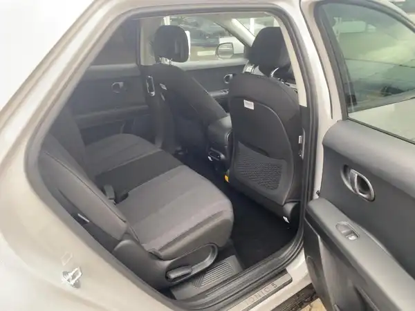 HYUNDAI IONIQ 5 CENTRIQ (12/15)
