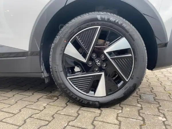HYUNDAI IONIQ 5 CENTRIQ (7/15)