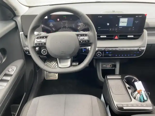 HYUNDAI IONIQ 5 CENTRIQ (8/15)