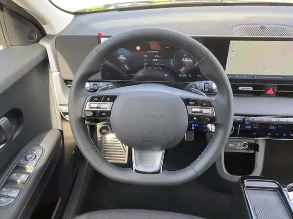 HYUNDAI IONIQ 5 CENTRIQ (9/15)