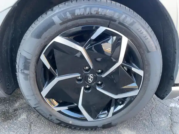 HYUNDAI IONIQ 5 UNIQ (7/15)