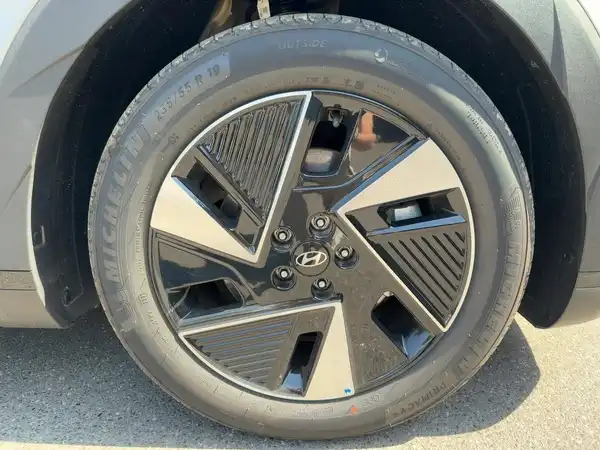 HYUNDAI IONIQ 5 CENTRIQ (7/15)