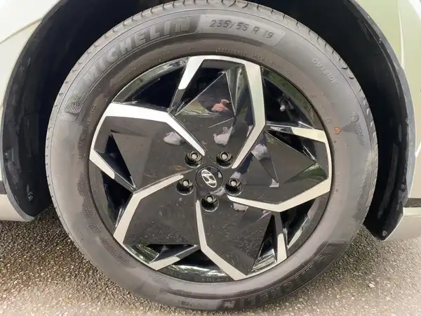 HYUNDAI IONIQ 5 UNIQ (7/15)