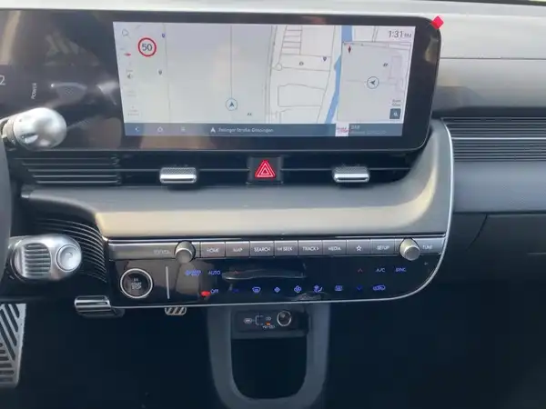 HYUNDAI IONIQ 5 CENTRIQ (10/15)