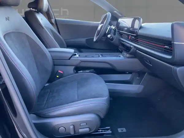 HYUNDAI IONIQ 6 (11/15)