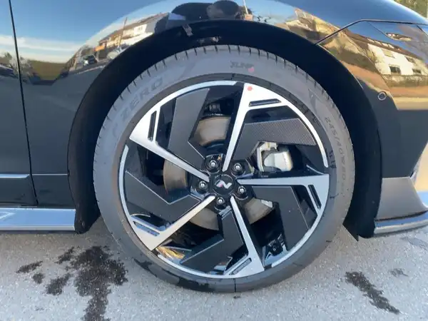 HYUNDAI IONIQ 6 (7/15)