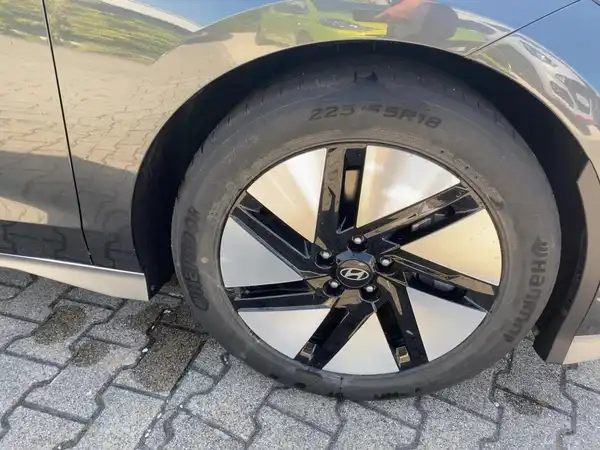 HYUNDAI IONIQ 6 (7/15)