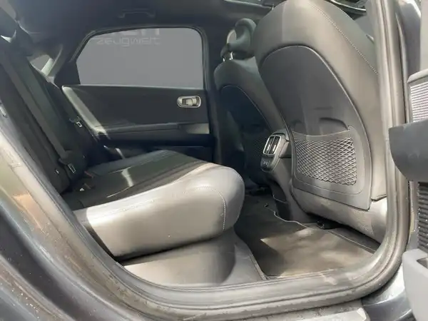 HYUNDAI IONIQ 6 (12/15)