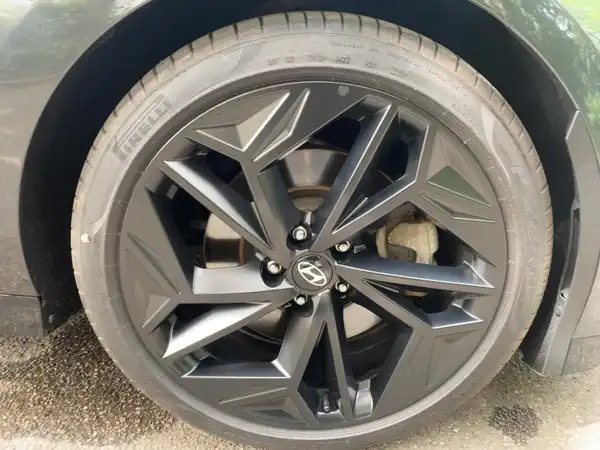 HYUNDAI IONIQ 6 (7/15)
