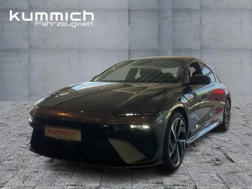 HYUNDAI IONIQ 6 (1/16)