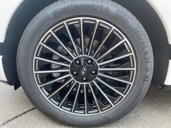 HYUNDAI IONIQ 9 (7/15)