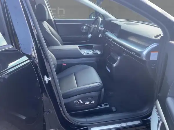 HYUNDAI IONIQ 9 (11/15)