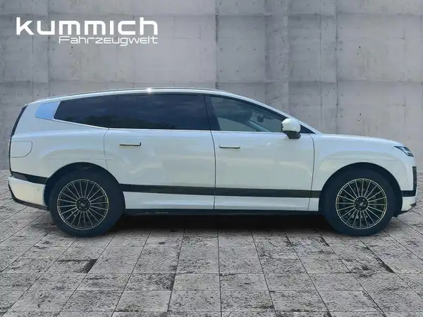 HYUNDAI IONIQ 9 (3/10)