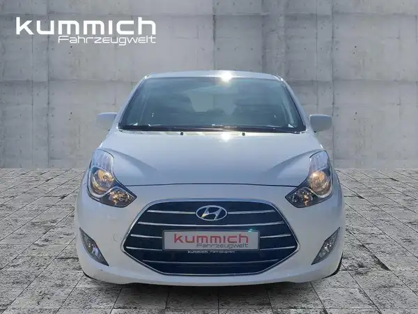 HYUNDAI IX20 (2/15)