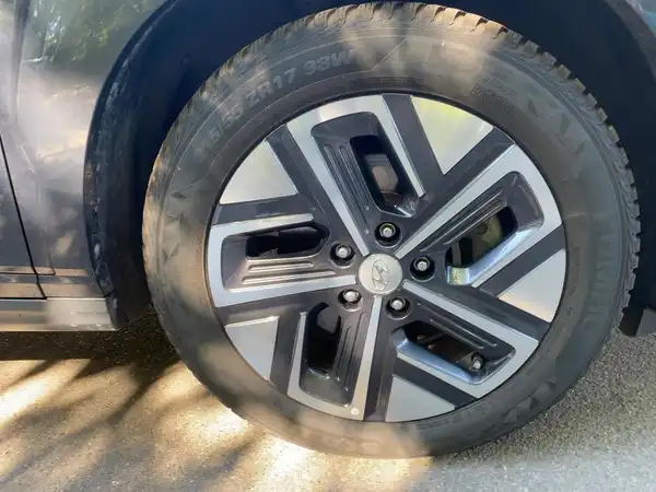 HYUNDAI KONA SELECT (7/15)