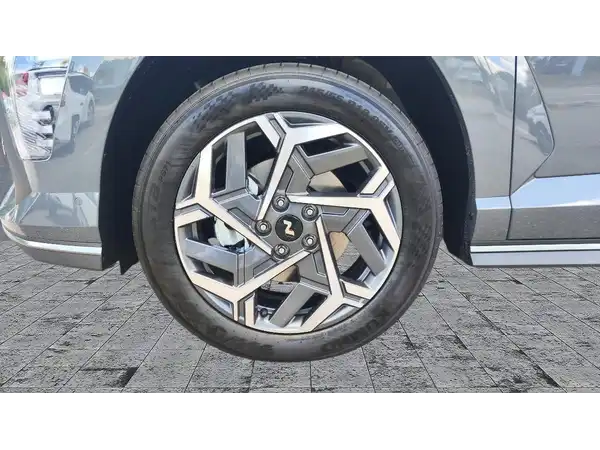 HYUNDAI KONA N LINE (1/13)