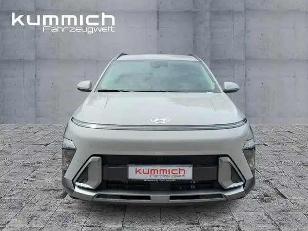 HYUNDAI KONA TREND (2/15)