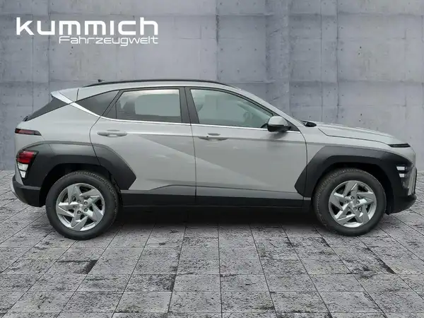HYUNDAI KONA TREND (3/15)