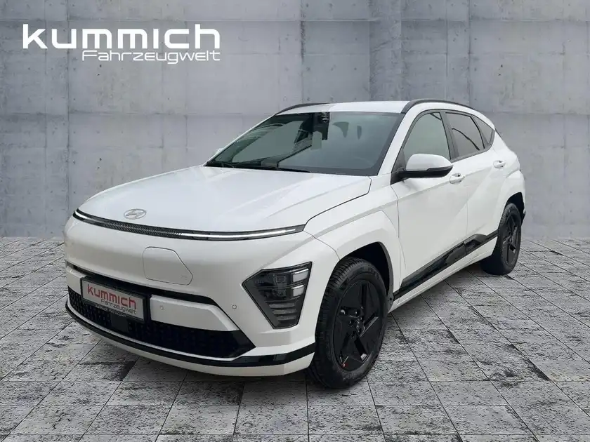 HYUNDAI KONA TREND (1/12)