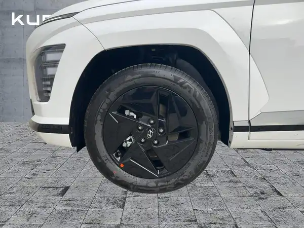 HYUNDAI KONA TREND (7/11)