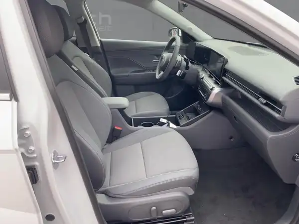 HYUNDAI KONA PRIME (11/15)