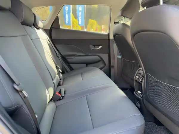 HYUNDAI KONA PRIME (12/14)