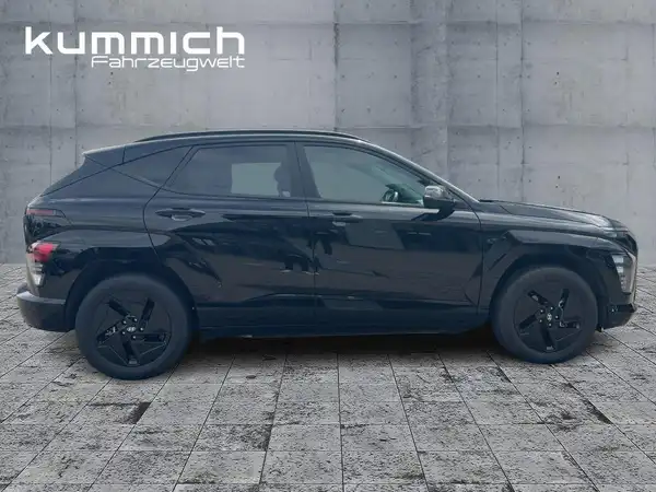 HYUNDAI KONA TREND (3/15)