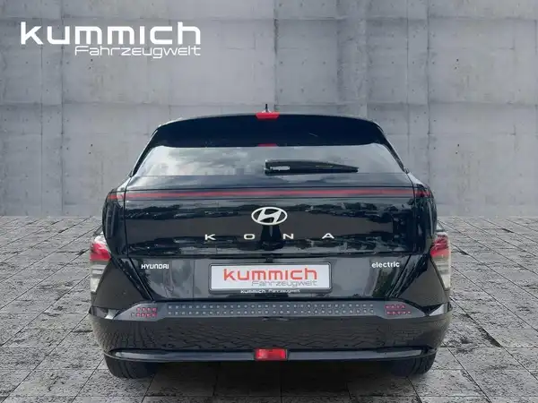 HYUNDAI KONA TREND (5/15)
