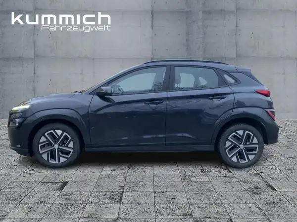 HYUNDAI KONA ELEKTRO (6/15)