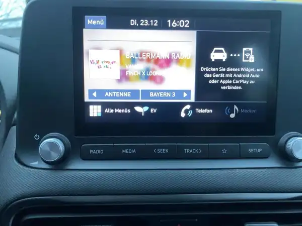 HYUNDAI KONA ELEKTRO (10/15)