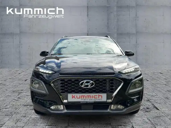 HYUNDAI KONA (2/13)